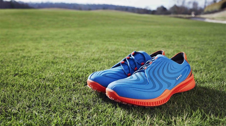 ECCOGOLF's tweet photo. Inspired by running shoes, #ECCOSDrive is lightweight, breathable &amp; exceptionally comfortable. #RedefineTradition

https://t.co/iVlZS7i1wT https://t.co/ZoZDVb9mBY