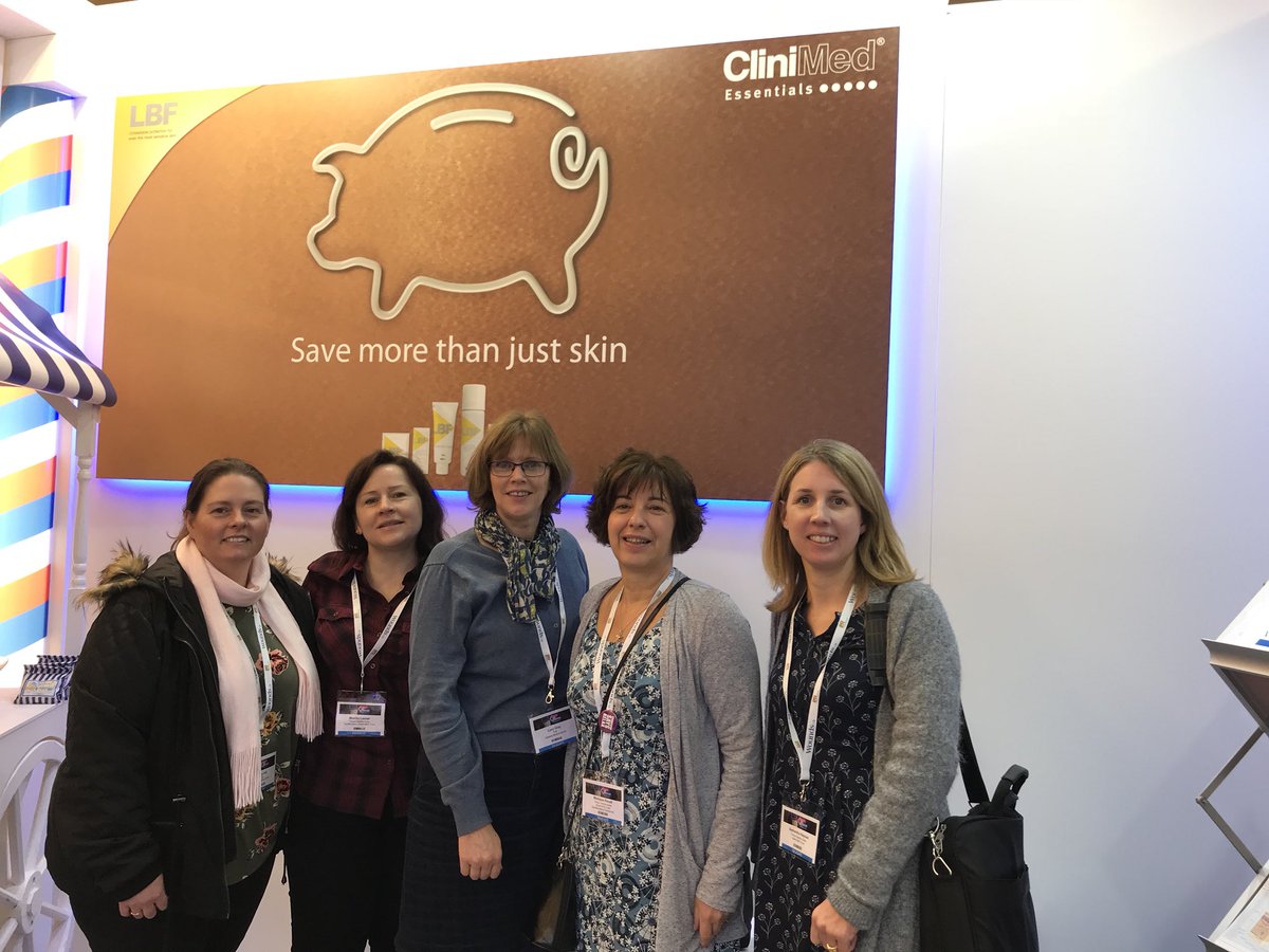 SolentSHFTtvns's tweet photo. Project and restore with #barriercream #Solentmoisturepathway #stopthepressure https://t.co/J3Lf6CkTfq