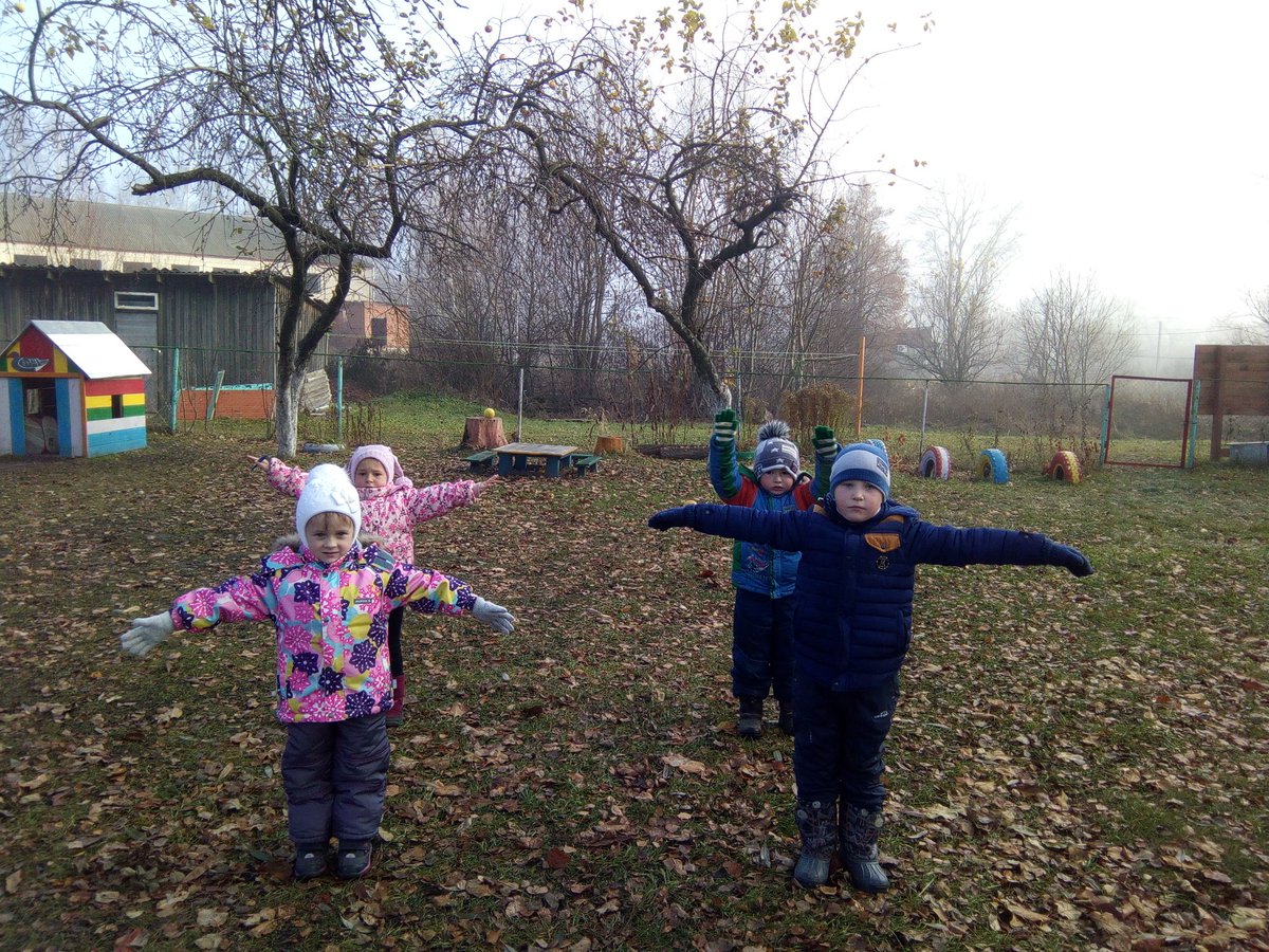 mdouprudischi's tweet photo. На прогулке нам не бывает скучно... https://t.co/2QCZASamBl