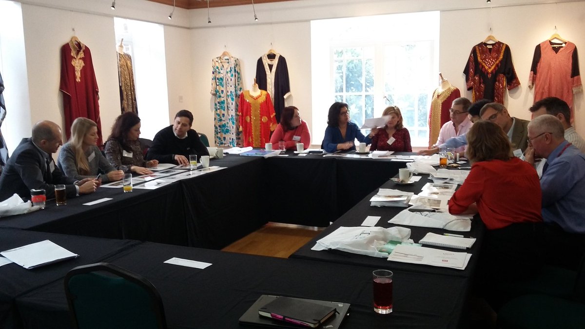 TEC_Connected's tweet photo. Second set of workshops @regentsuni, kicking off with the carbon footprint game #autumnworkshops #london https://t.co/h53VdIZnad