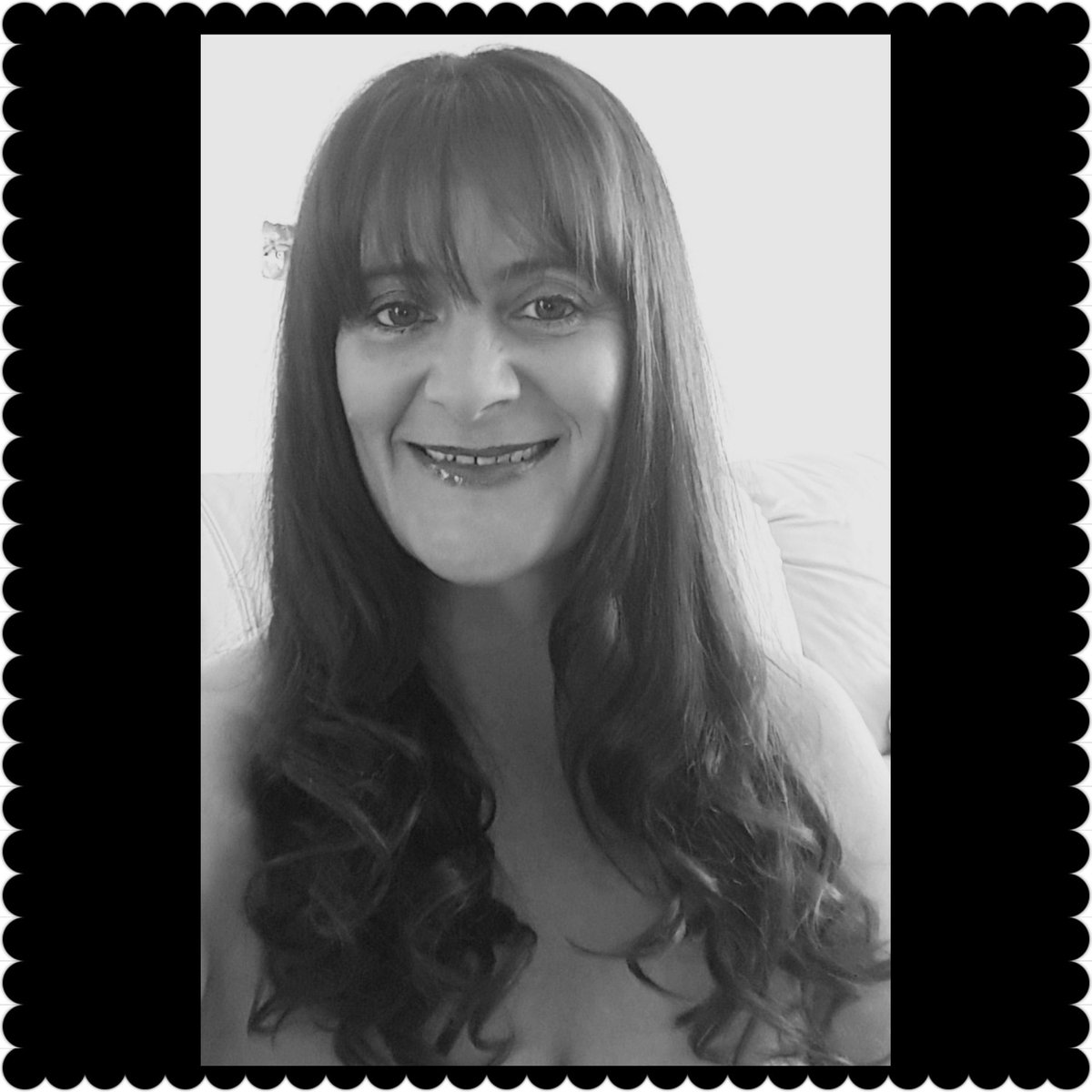 LinnyFagan's tweet photo. #NewProfilePic https://t.co/9vQr6nbbgr