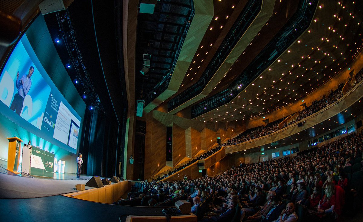 ESPC_Community's tweet image. Full House with @jeffteper for opening Keynote at #ESPC17
