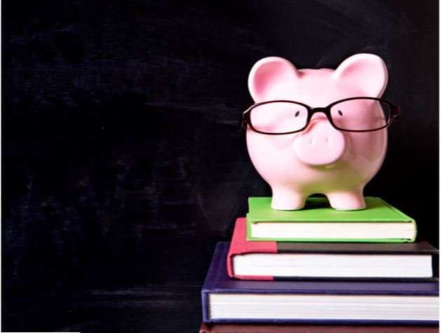 #Subsidie voor het #Onderwijs | Een school kan voor herintreders die zij in dienst nemen subsidie aanvragen. Deze subsidie is bedoeld als tegemoetkoming in de kosten voor ondersteuning en begeleiding van deze herintreders. Lees het bericht hier! bit.ly/2zX5q9n