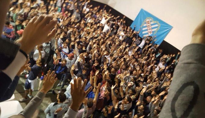 25Rodriozola's tweet photo. Mas de 500 jugadores en forma pacífica, llevamos adelante una asamblea que quiso sabotearse. Hoy y siempre honraremos a quienes fundaron este gremio con los valores siempre delante. ”Mi autoridad emana de vosotros y ella cesa ante vuestra presencia soberana” #MasUnidosQueNunca https://t.co/do8XoVWmPp