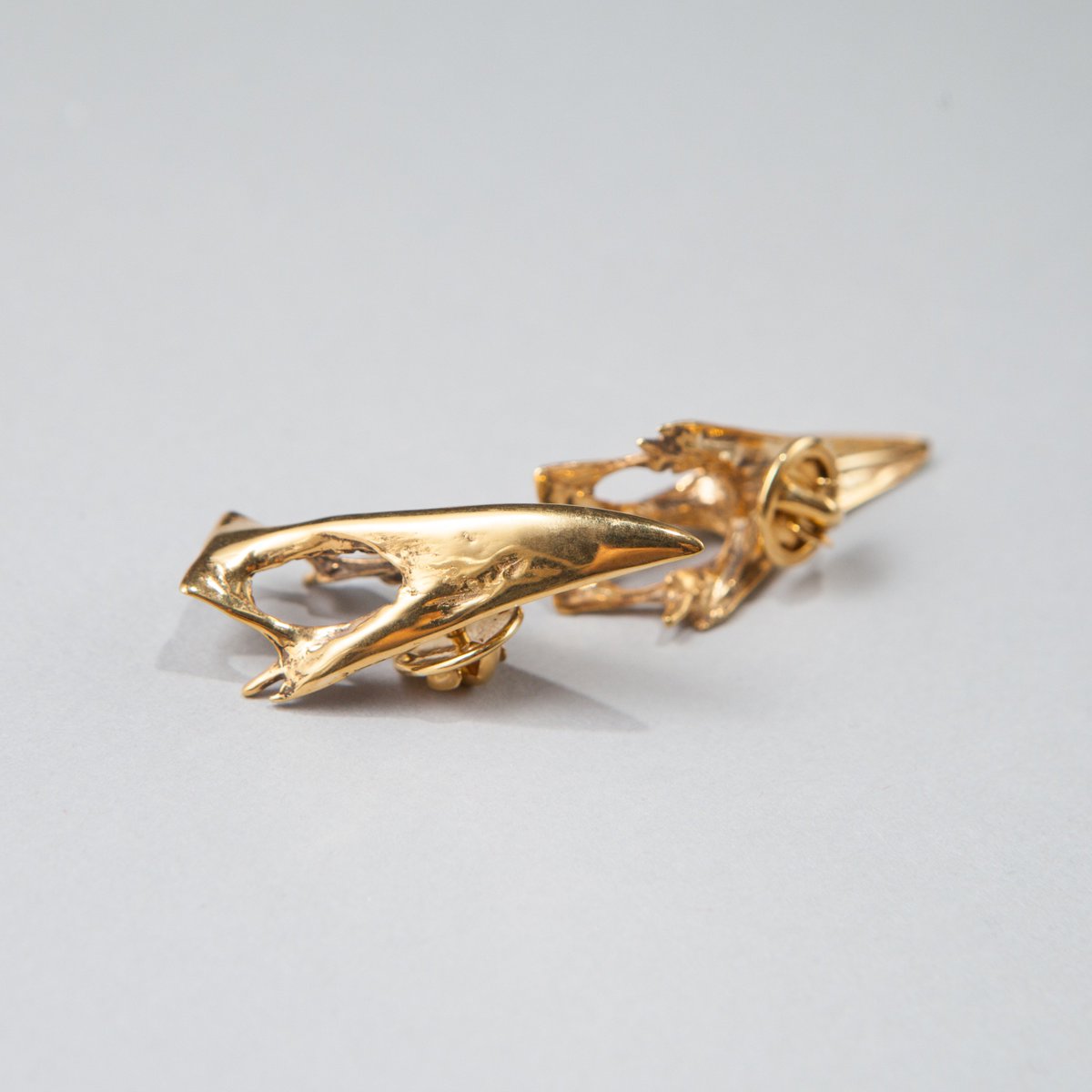 67yorkstgallery's tweet photo. Less than a week to go until our next #popup: Ardent! 'From the wonder of the earth and sky to the ravages of fire and war, Ardent is an exhibition of #handmade #jewellery fuelled by the passions of its creators.' https://t.co/Y4wPwZ8Z0A