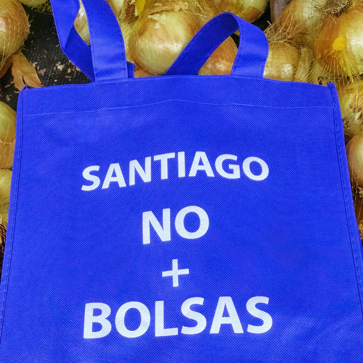 PuntoAd's tweet photo. #nomasbolsas #instachile_ #porunmundomejor #reutilizarestaentusmanos #puntoad #cuidaelambiente ♻🌲😍 #amatuciudad #amatupais #amatuplaneta https://t.co/F5h2UKhd66