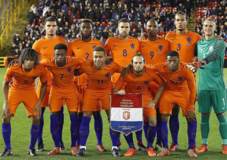 Tonight: #Romania - #Netherlands ⚽️🇹🇩🇳🇱⚽️

So, Romanian and Dutch friends. What will be the final stand you think?