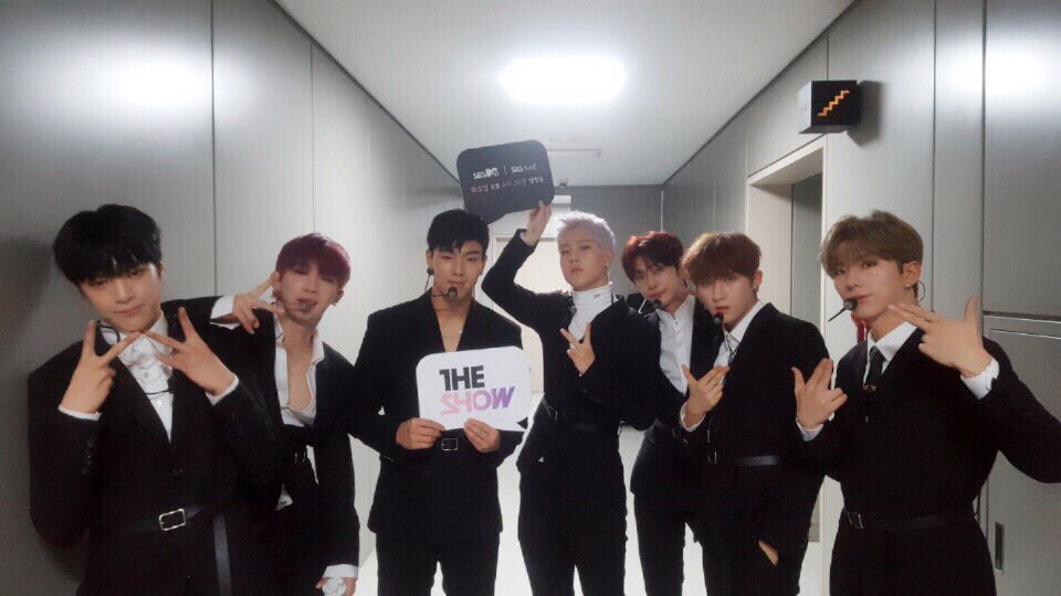 monstaxpics's tweet photo. You guys did great, congrats boys ❣ @OfficialMonstaX #MonstaX1stWin https://t.co/cVhstvvHjE