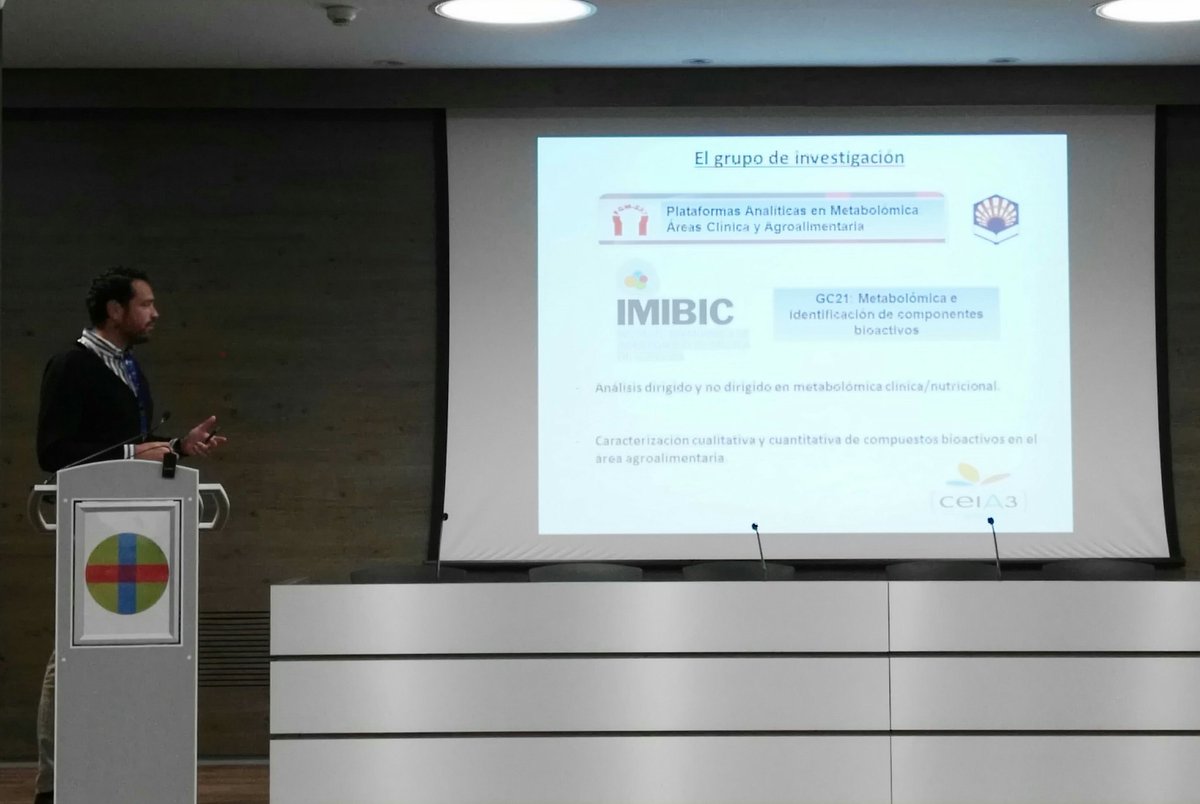metabolomicaceu's tweet photo. @USPCEU @yaneslab @CoralBarbasAr Primeras presentaciones #REMB. Gran cantidad de posibles #sinergias. C. Andres-Lacueva @ciberfes 
F. Priego @IMIBIC 
@FontJove @IRBLleida_Info https://t.co/1lxAtZN68u