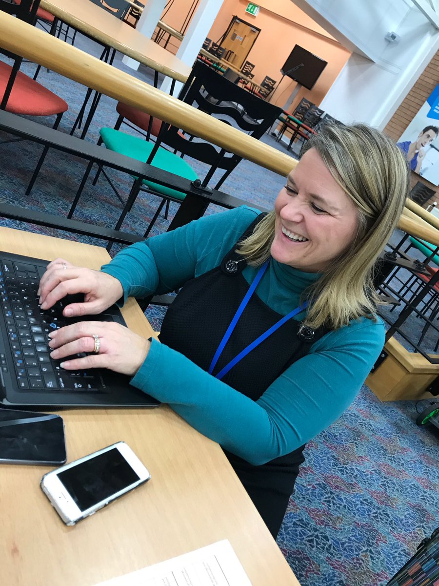 allaboutfutures's tweet photo. Unilever Bright Future Event: Nicky Roberts, organiser extraordinaire! @UnileverUKI #BrightFuture #STEM #NickyRocks https://t.co/kaK6MIYAwH