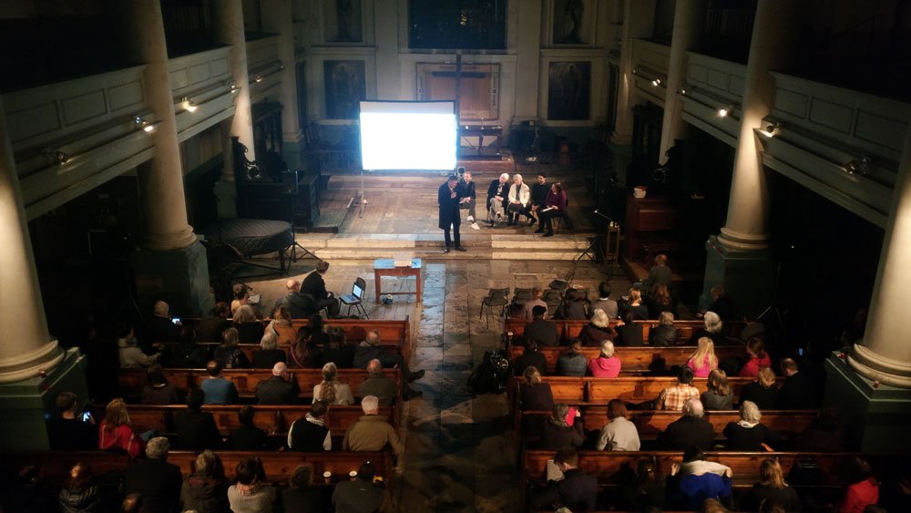 Naked House tweet media