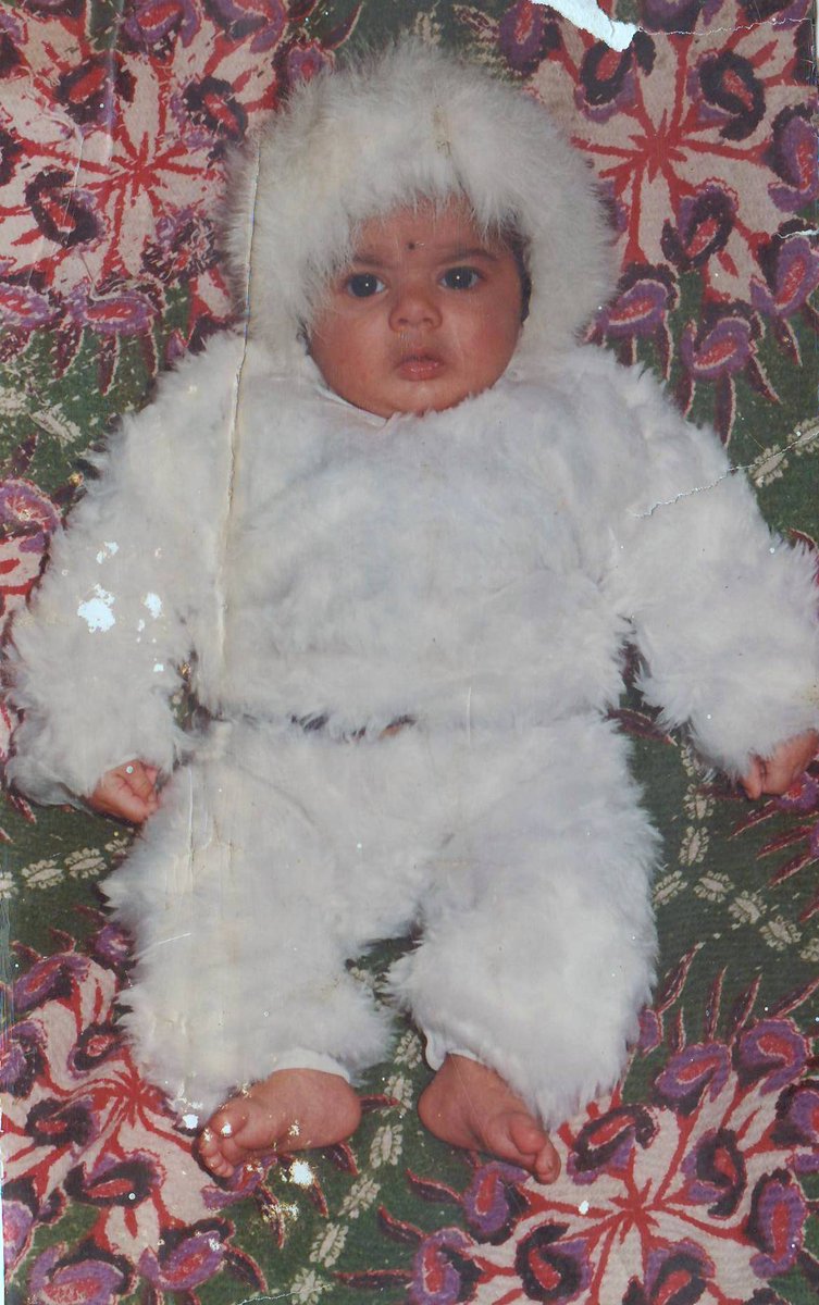 <a href="/RoofnFloor/">RoofandFloor</a> <a href="/amazonIN/">Amazon India</a> Oh That's Me :D
I Have Only Single Pic Of Mine When I Was Few Months Young.
I Keep It In A SAFE :D

@SoncK4sat 
<a href="/TaRuN_619/">tarun</a> 
<a href="/eyesjain/">Nayan</a> 

#Happychildhood   #ChildrensDay  #Contest