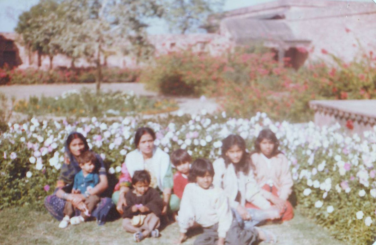 <a href="/RoofnFloor/">RoofandFloor</a> <a href="/amazonIN/">Amazon India</a> We Were Relaxing After Visiting Taj Mahal..
That's My Mom,My Chachi Ji And Cousins.
I Wish I Could Visit Will All Of Them Again :)

<a href="/YashChourasia15/">Yash Chourasia</a> 
<a href="/JainYavik/">Yavik</a> 
<a href="/Yashw900/">Yashwant</a> 

#Happychildhood   #ChildrensDay  #Contest