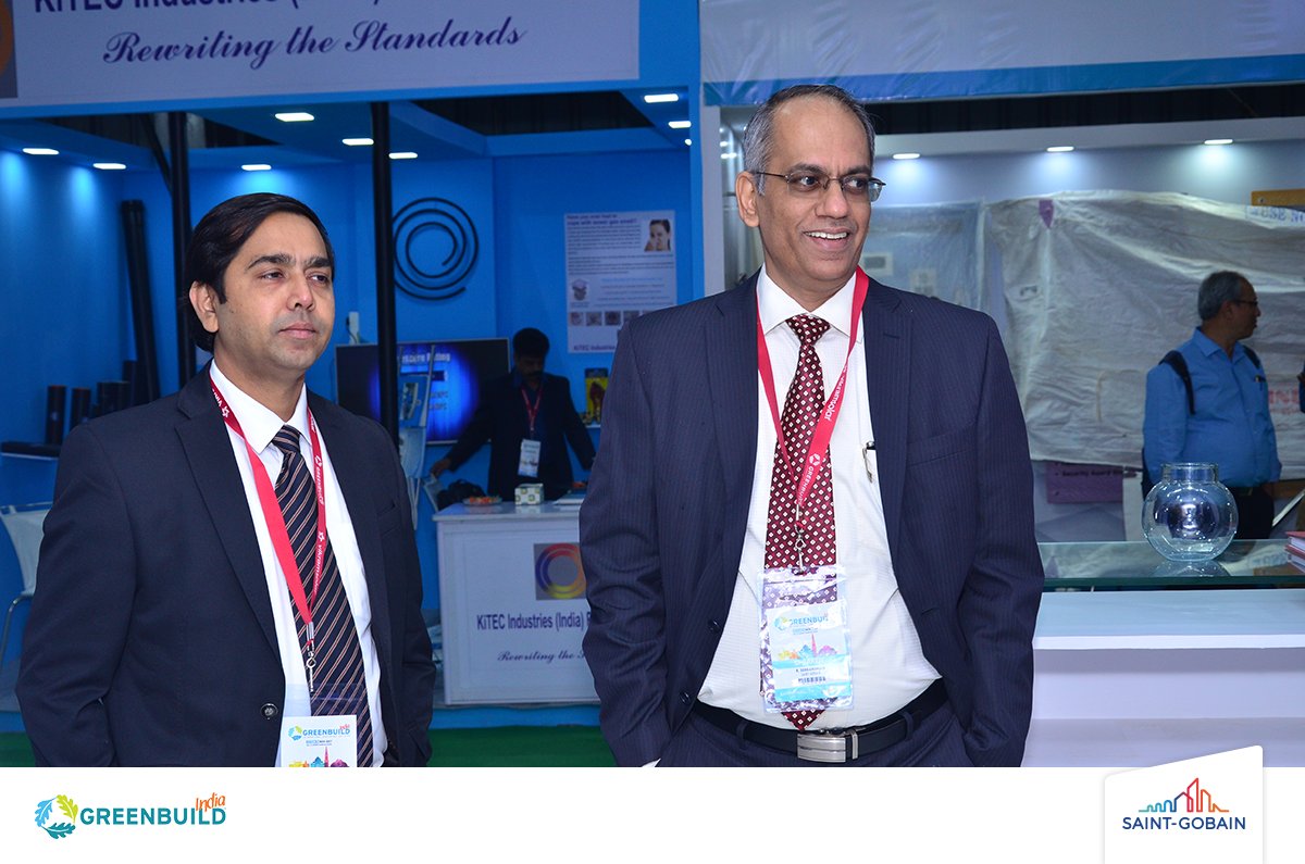 saint_gobain_in's tweet photo. #Throwback to #GreenBuild17, when Managing Director, Saint-Gobain India - Glass and Solutions, R.Subramanian, visited our stall.
#WellbeingAtGreenbuild
#GlassFuture https://t.co/bN6INMqIUn