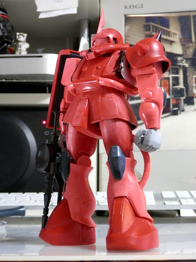 若狭たけし No Twitter 1 100 旧キットのシャア専用ザクと 旧キットmsvジョニーライデン06rのニコイチ 今日は黒瞬着で合わせ目消し ガンプラ 旧キット