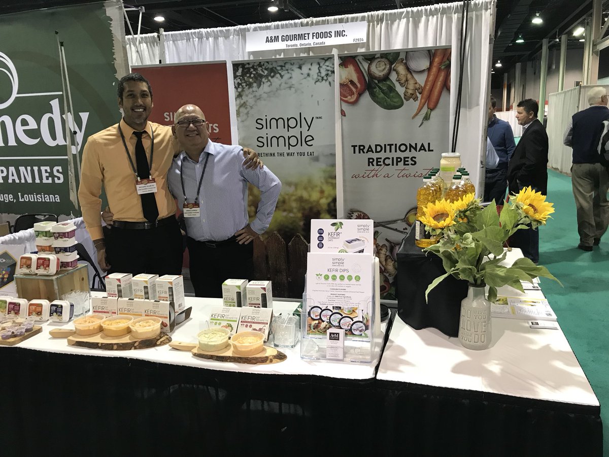 amgourmetfoods's tweet photo. Working hard at #PLMA2017 today!
Come to visit us -booth F2934 https://t.co/SbwJk6KaeH