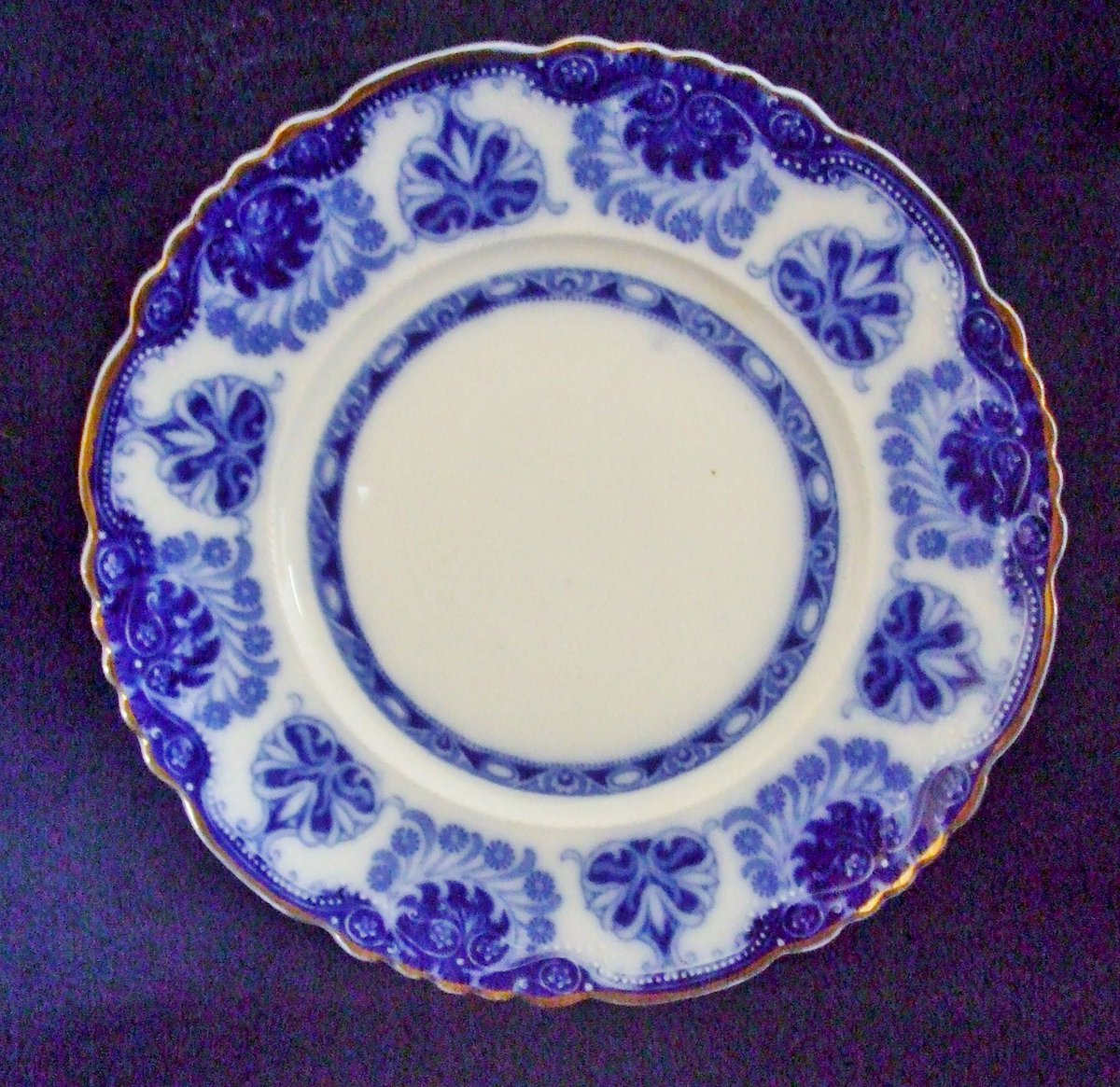 VoltInuOfflclal's tweet photo. 4 Antique c.1891-1914 W H Grindley & Co (LTD) Baltic Pattern Flow Blue Plates,Sold as a set or Mix and Match #antique #antiques #Antiqueclique #Porcelaine #Ironstone #Ebay #Etsy #victorian #Edwardian #blueandwhite #transferware #flowblue #rare #tableware https://t.co/vFbXLUT1mV https://t.co/twr3DaFklD