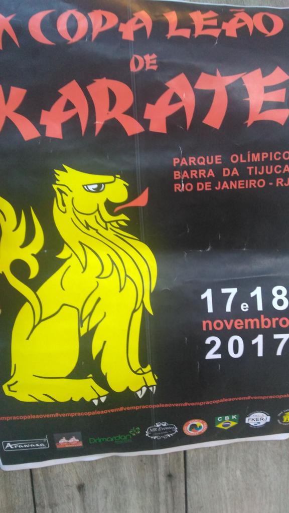 LucianeXavier17's tweet photo. Que venha sábado... https://t.co/RHrTN4aLYX