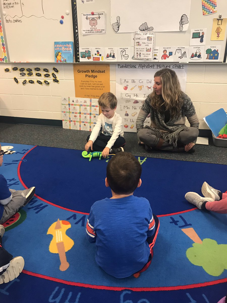 ECin113's tweet photo. Our star of the week had show and tell today! https://t.co/ODOegKRdZf