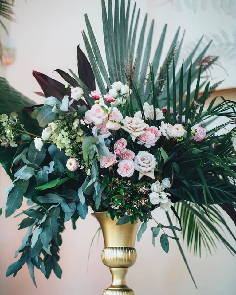 New ad on our florist jobs board. <a href="/HITCflowers/">Hiding in the City</a> are looking for a Full-Time Florist: bit.ly/2mddKfp