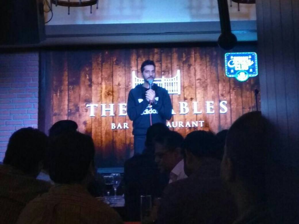 TheEntFactory's tweet photo. He is hilarious, he is handsome, he is none other than @nitinmirani
Tonight's act - One word - Housefull.
Hosted by #ManuGupta at @StablesIndia. https://t.co/Xl2cD9BGk5