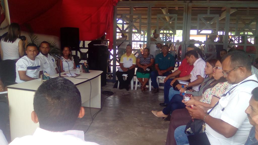 providenciaI's tweet photo. Candidato @jhondermsimanca1 #Camaguan con la mayor suma de Felicidad continua legado de Chávez y @josemvasquez obra Liceo Eligió Maluenga https://t.co/yXqRGSJyiS