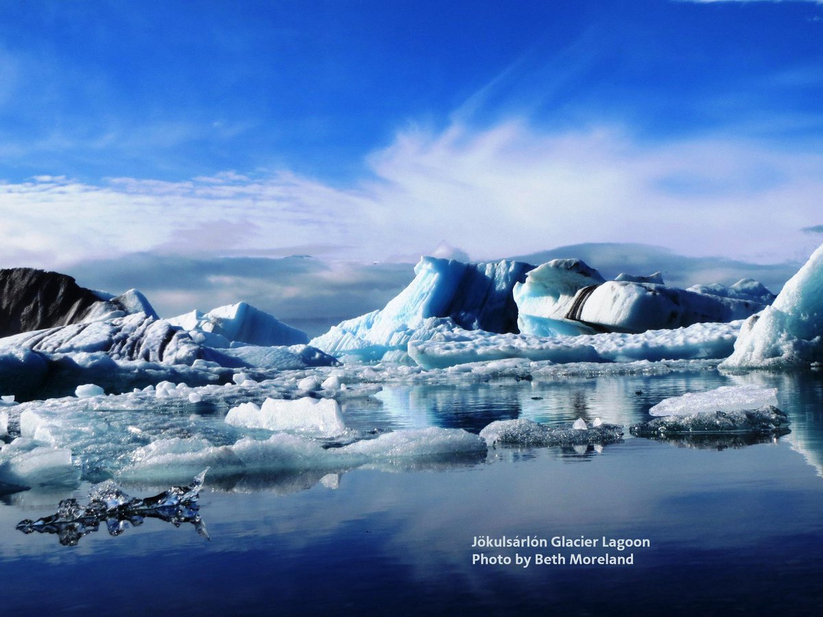 AmericanAir's tweet photo. All right stop🤚 Collaborate and listen👂,
Iceland is here and we need your attention📢!
Book DFW-KEF starting 11/20: https://t.co/BGG3AOiTbO
Ice-land baby.
Ice-land baby. https://t.co/2WRPgEVqPg