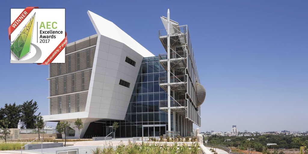 AutodeskAEC's tweet photo. Congrats to #AECExcellenceAwards #Sustainability 1st Place winner Geotectura, Axelrod-Grobman Architects, NCA, Assa Aharoni Consulting Engineers for The Porter School of Environmental Studies! #AU2017 https://t.co/km1MRMtlyr