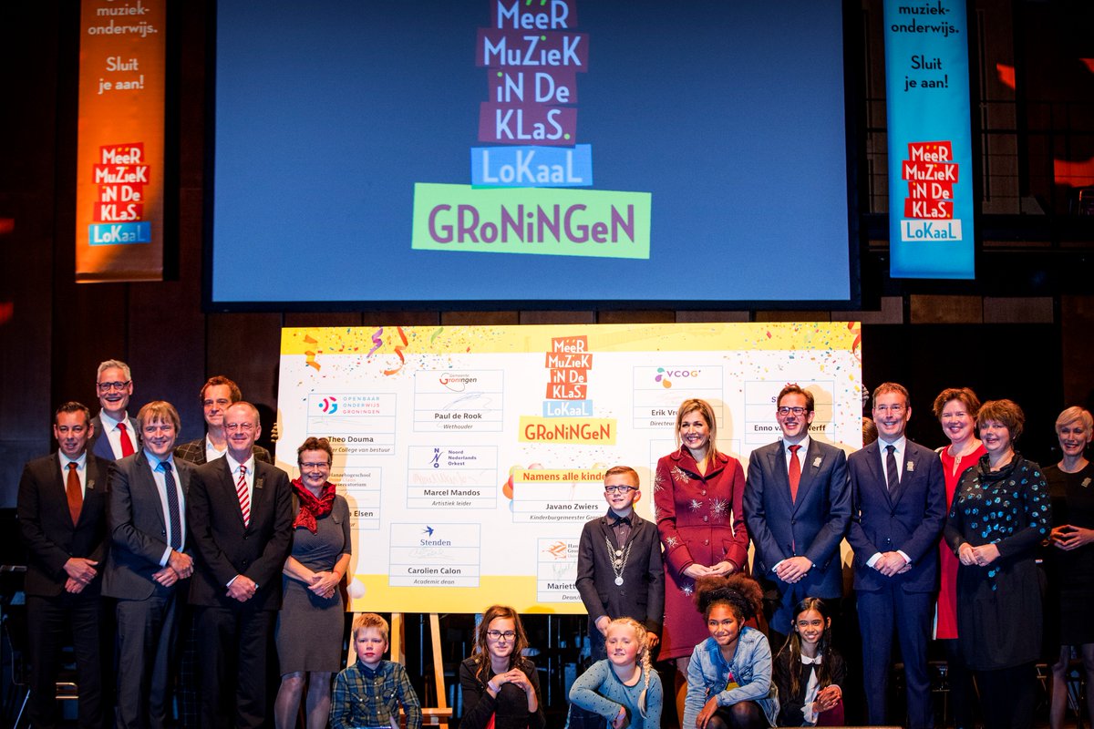 Koningin Máxima in Groningen bij ondertekening van overeenkomst #meermuziekindeklaslokaal tussen o.a. gemeente Groningen, schoolbesturen en cultuurinstellingen