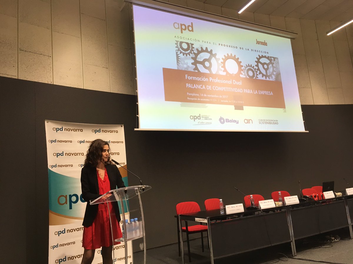 mariasimonma's tweet photo. 🔝Excelente iniciativa de @APDasociacion, @Balay_es, @AIN_Navarra
🔺FPDual Palanca de competitividad para la empresa🔺
Panel Experiencias Empresariales de Formación Dual @educacion_na CIPLumbier, #BSH, @VW_es #VolkswagenAcademy, Escuela Sanitaria #ESTNA, @Fund_Laboral #FLCNavarra https://t.co/VClofEkIKE