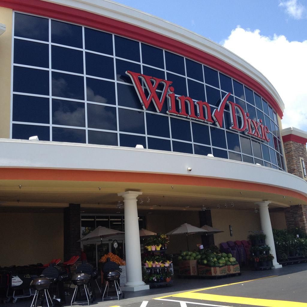 Breaking News: <a href="/WinnDixie/">Winn-Dixie</a> parent company moves toward bankruptcy, sources say
