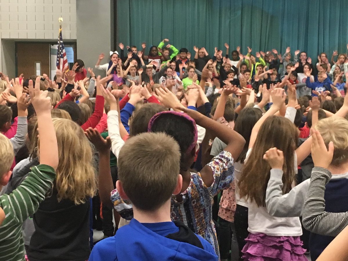 Otter Celebrations from last week...Splash winners eating lunch in the office and an amazing Veteran's Day Assembly!!