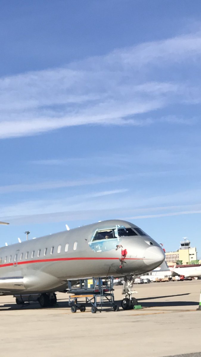 aircrosscheck's tweet photo. #Avgeek #windshield #repaired #satisfaction @aircrosscheck #aircrosscheck #LEMD #AOGSERVICES https://t.co/OTQQYLPR1b