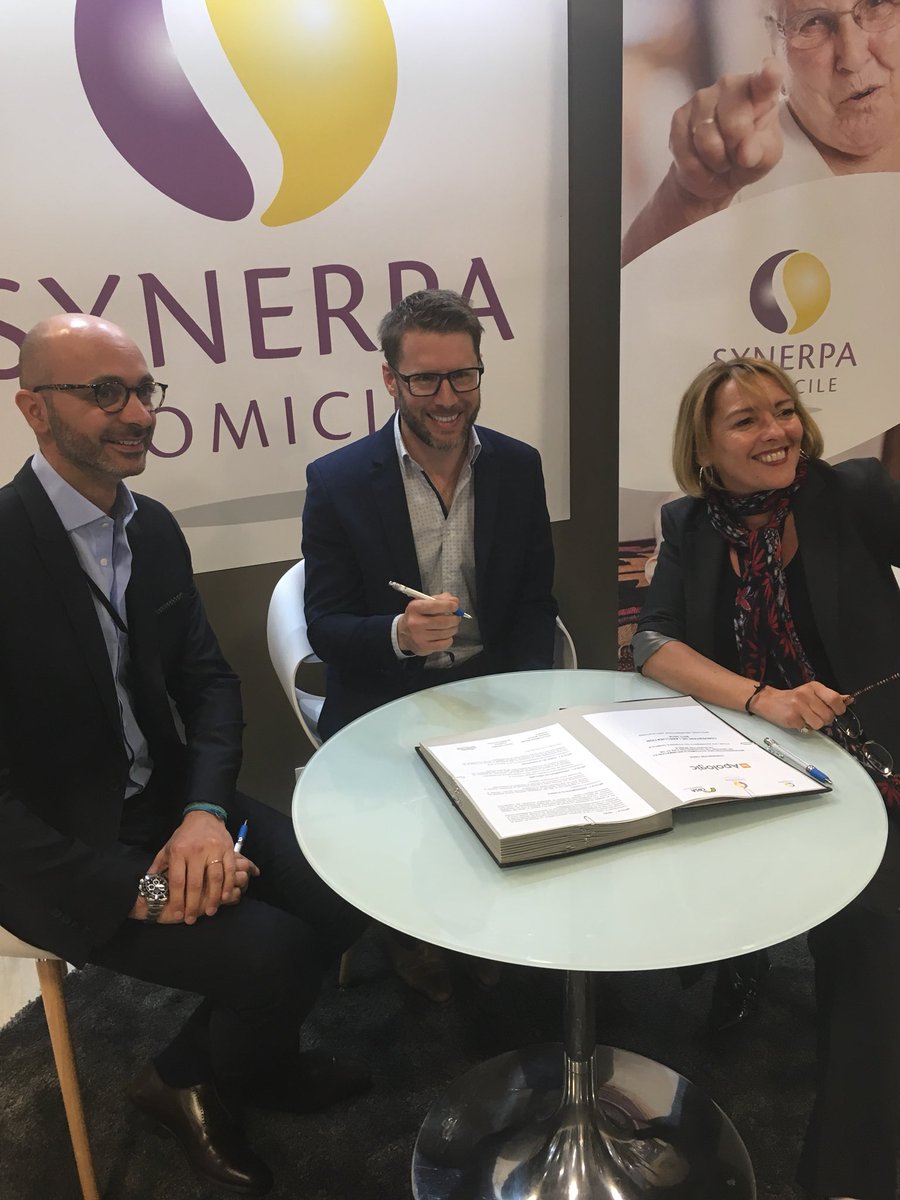 PhilippeRohou's tweet photo. Signature de la convention de labellisation entre #apologic @jeromegresse et @SYNERPAcom @FAMSynerpa au @sap365 @UpSolutions_FR #domatelmobile @UpGroup https://t.co/bEj5Uf2rST