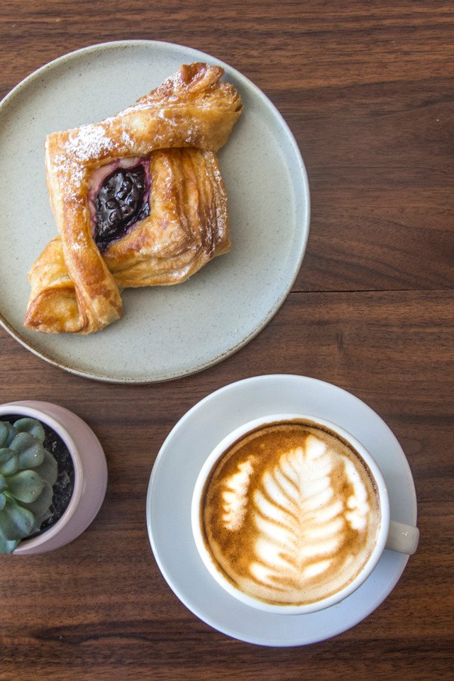 #PourOverCincyNKY returns Nov. 18 with more coffee, more snackies and a bigger space. @513eats citybeat.com/food-drink/the…