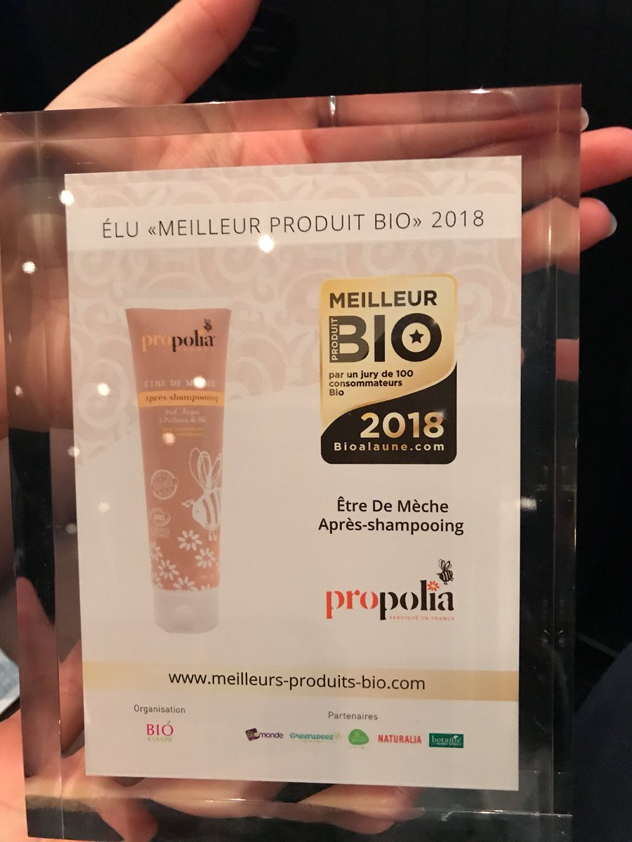 PropoliaFrance's tweet photo. Victoire !!! Pour notre après-shampooing bio !! #MPB2018 https://t.co/QVPzJMzplJ