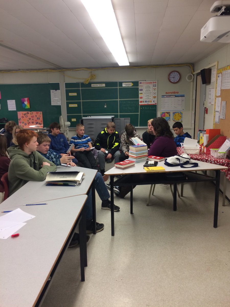 KRSRaiders678's tweet photo. Kelly Aitken creating book buzz! https://t.co/5EOEK33w6i
