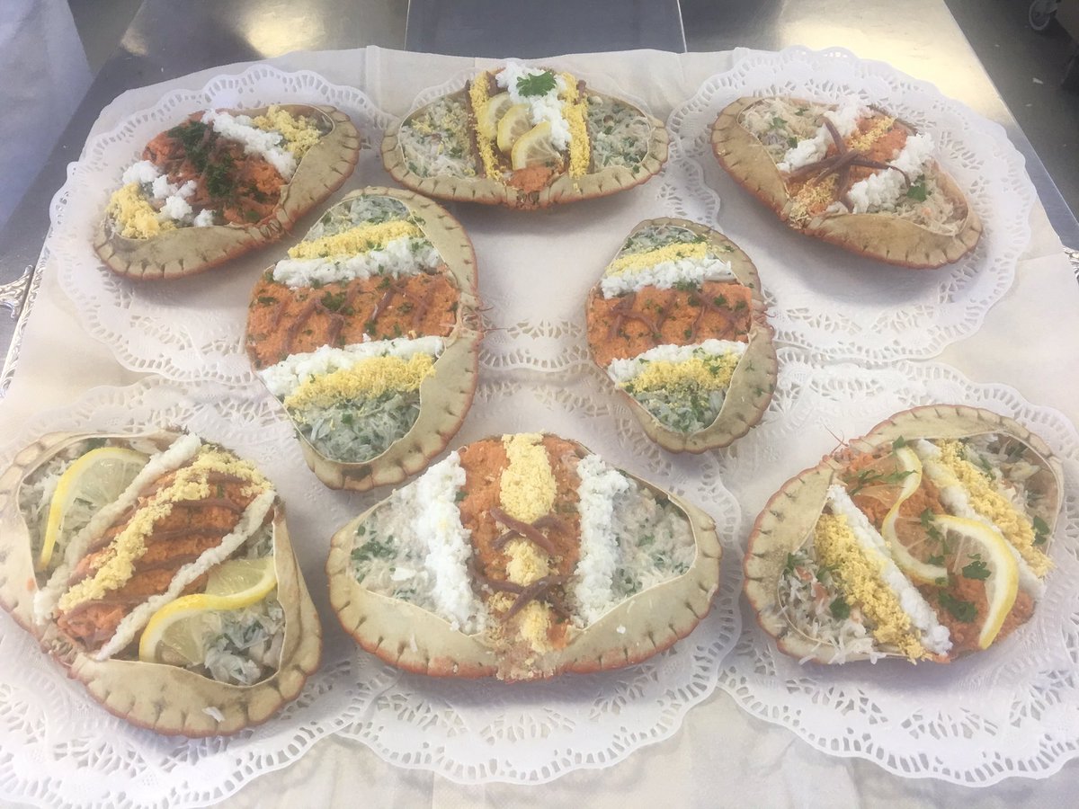 JackKeatingMF's tweet photo. Classic dressed crab, and deep fried oysters, dijon &amp; chilli😀 lots of fun today🔥 https://t.co/xUaoBTZzcF