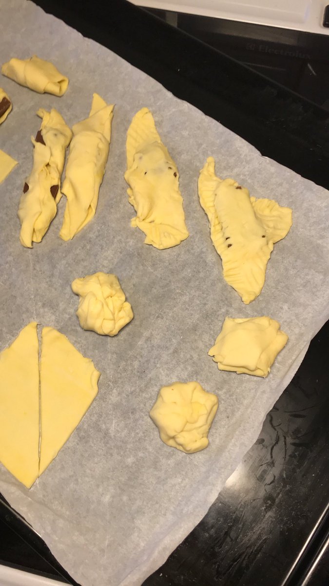 Då gör man chokladcroissanter då 👊🏼
Hela Sverige Bakar nästa 😍😘💖