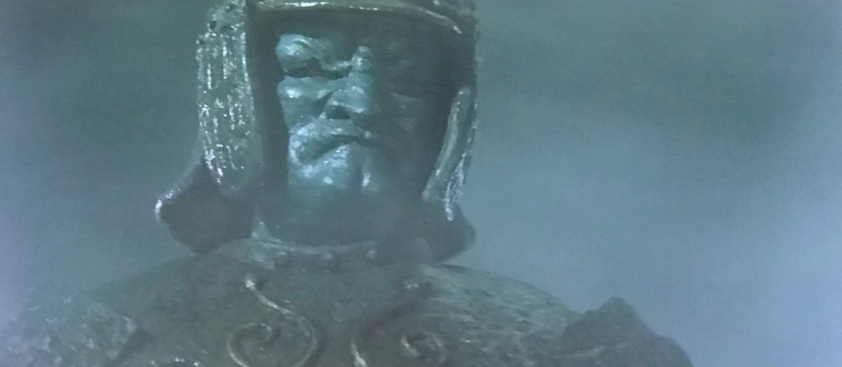 鮫島順太郎 大魔神は何と言っても 橋本力さんの大魔神に成りきった演技に感動するね 悪代官を見つめる時と藤村志保を見つめる時の顔が違うもの