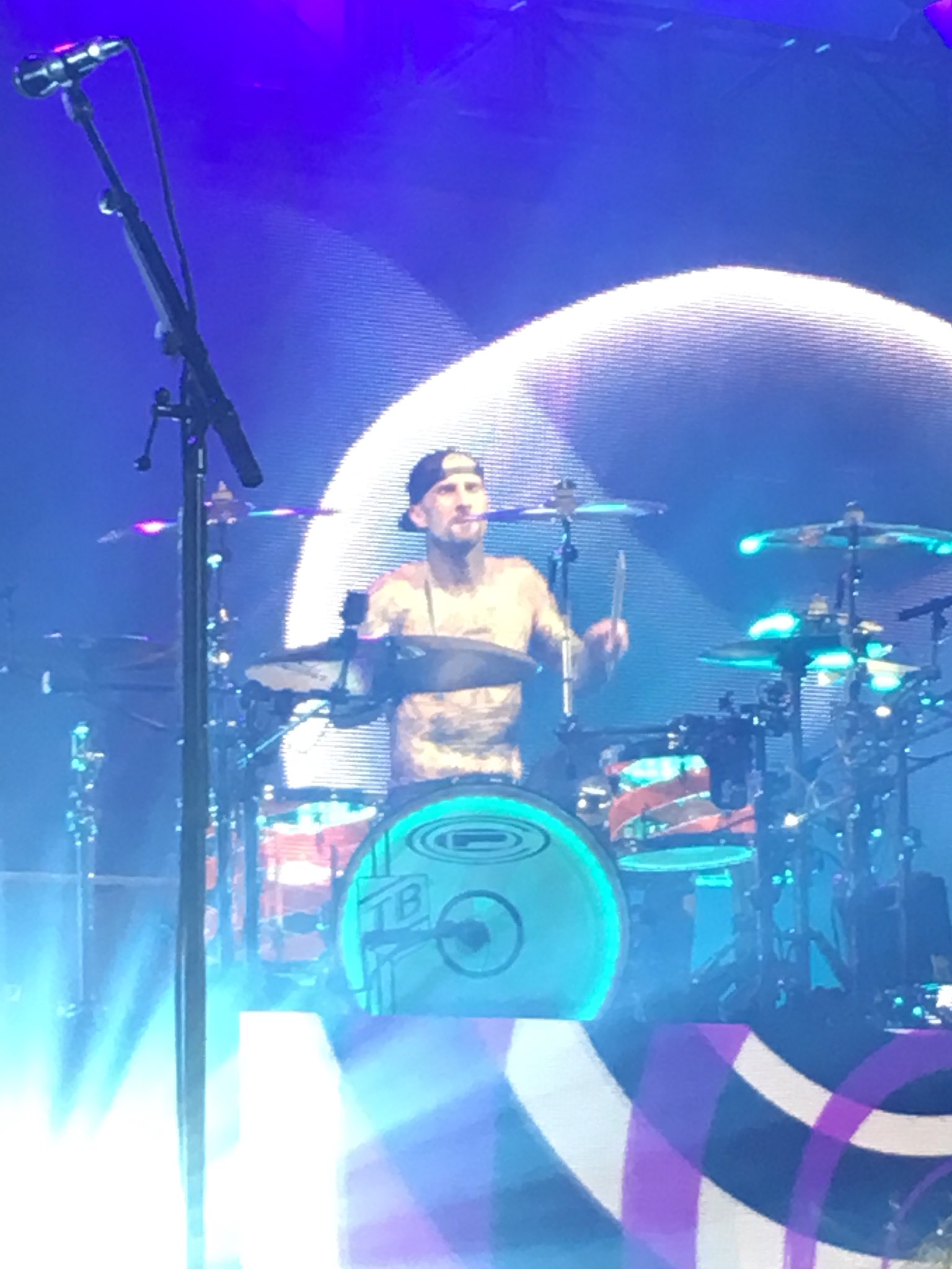 Happy birthday to Travis Barker! This was taken in Philly, summer 2016! 