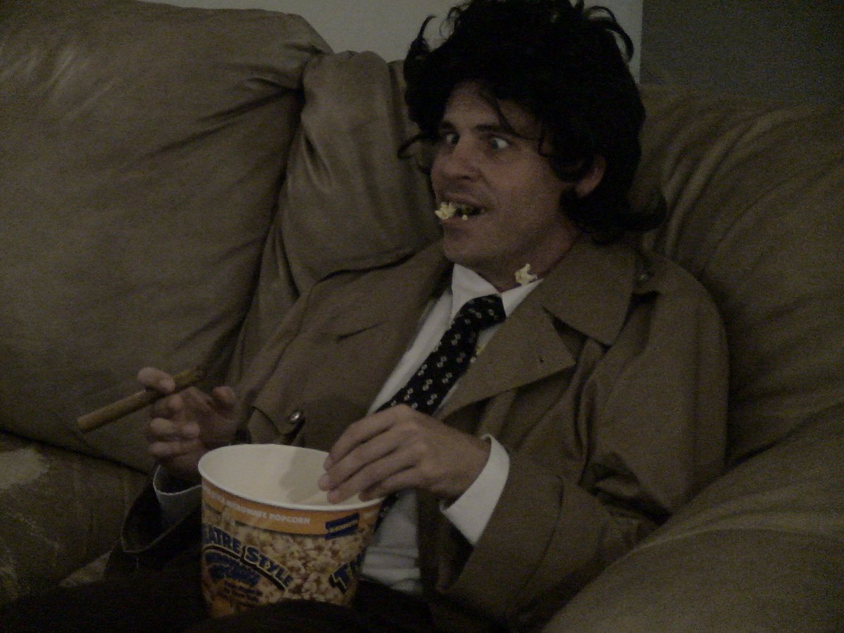 Pervert_Columbo's tweet photo. Heading out to Garfunkle's for some good ol' chili and some yoo-hoo. I do like popcorn though, as long as my marbles don't cook from the hot butter. https://t.co/Kic8Eq5Zbv