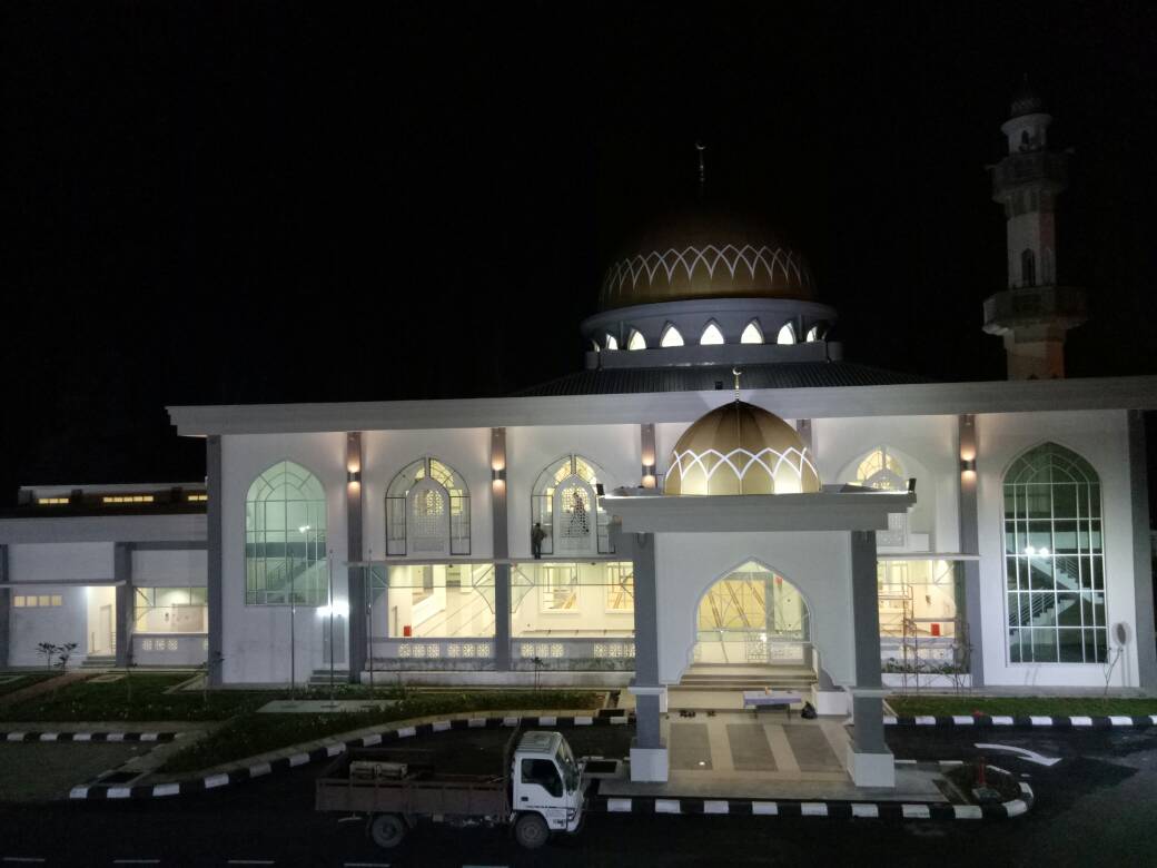 JKR Gombak on Twitter: "Bekalan elektrik utk Masjid Ukay Perdana telah