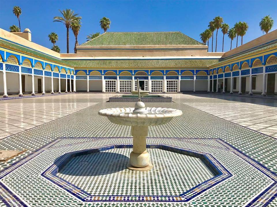visit_marrakech's tweet photo. Le Palais de la Bahia, construit au 19ème siècle et situé au sud de la #Médina, est l'une des œuvres architecturales les plus importantes de #Marrakech. #PatrimoineCulturel #ArchitectureArabe #VilleOcre #VisitMarrakech #VisitMorocco https://t.co/et5sXX7pfJ