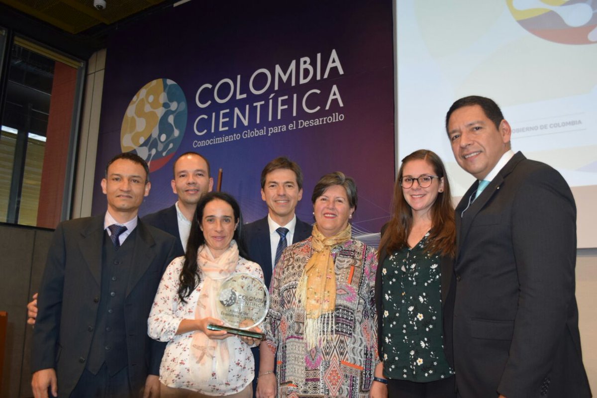 upbcolombia's tweet photo. #UPBenlosmedios
El programa de la UPB, Nanobiocáncer, fue elegido en la última convocatoria de @ColCientifica y sería la respuesta para encontrar una detección temprana del #cáncerdecolon. 
Vía @elcolombiano. https://t.co/Y3EXyp5znN https://t.co/PI7lAyNPzX