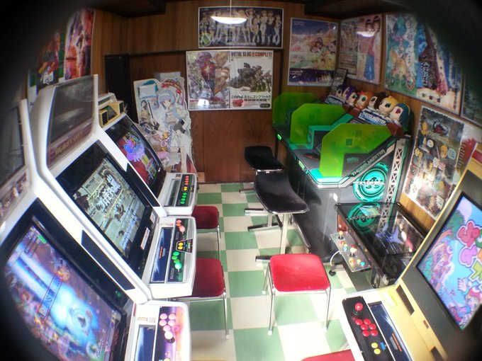 ゲーマーのお部屋見せてくださいのtwitterイラスト検索結果