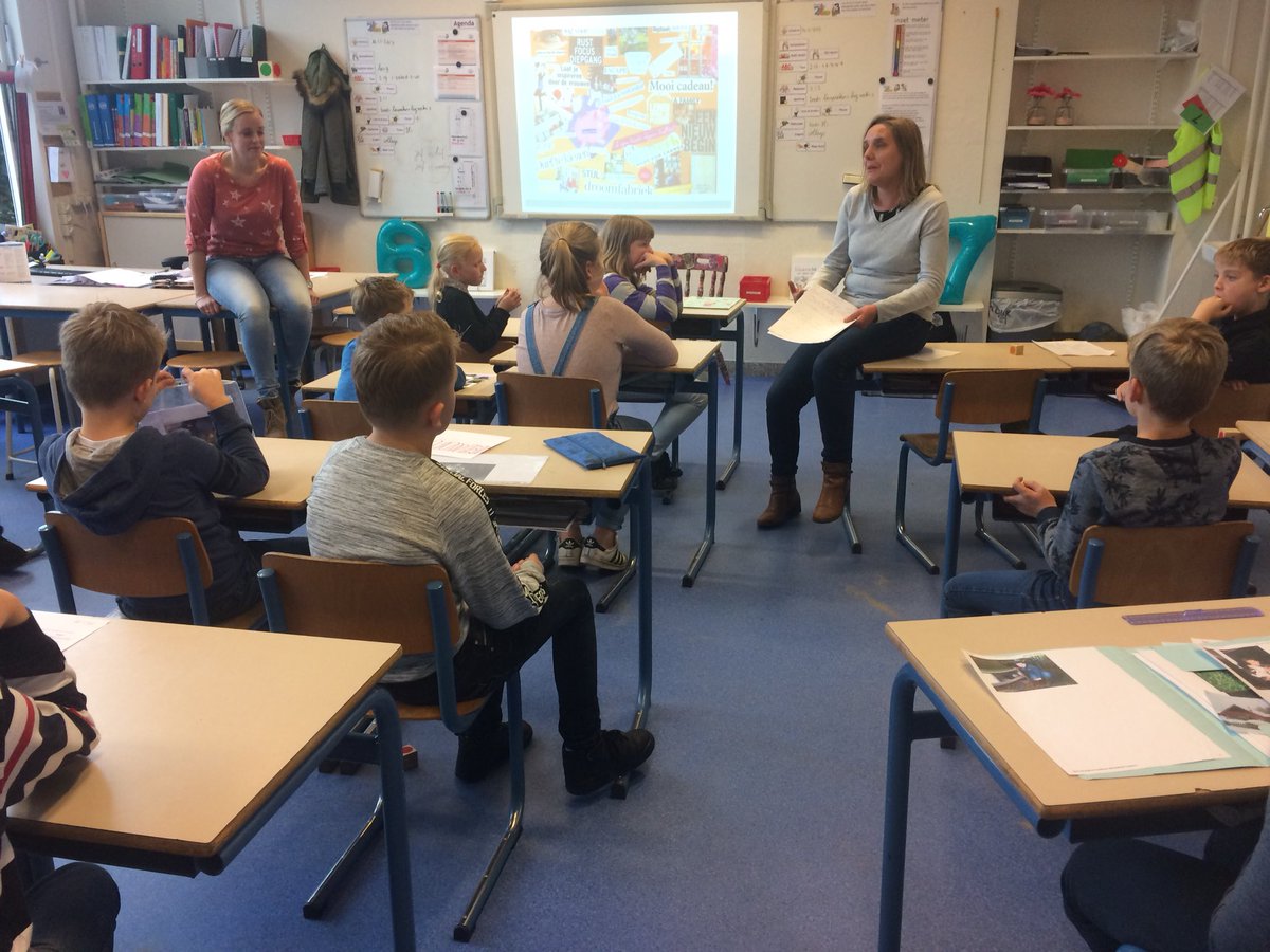 Bernardussv's tweet photo. Vandaag genieten de kinderen en het team van het bezoek van Belgische juffen en een meester. We hebben mooie #plussen en #delta’s mogen ontvangen. #TheleaderinmeNL @TheleaderinmeNL @StichtingKonot https://t.co/h9Y4cHRq36