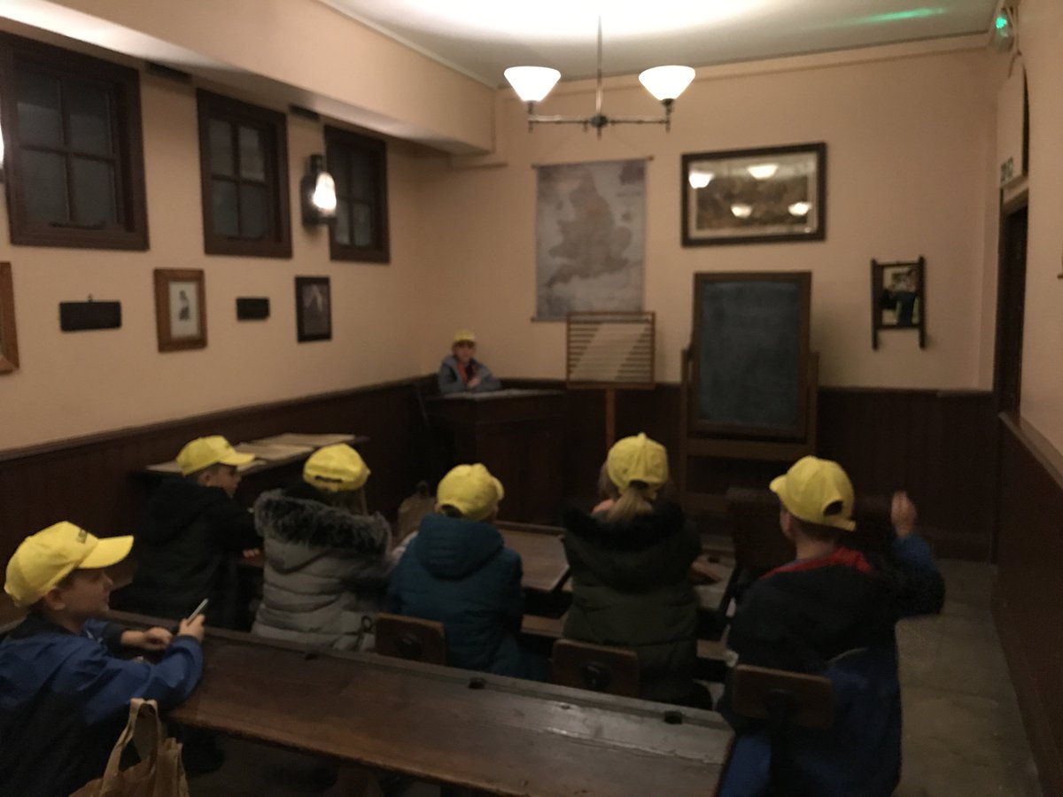 LPS PE&Sport tweet media