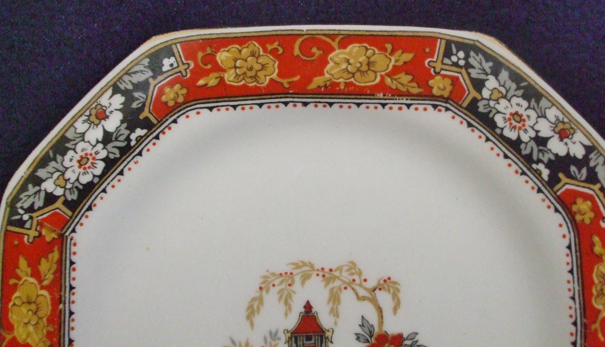 VoltInuOfflclal's tweet photo. 4 Vintage Art Deco Alfred Meakin Jamaica Pattern Octagonal Side Plates #Tableware #porcelain  #Artdeco  #Vintage #followvintage #vintagehome #gotvintage #vintageshowandsell  #shabbychic #teaparty #home #diningg #etsy #living #vintagechina  #ebay #retro https://t.co/ogTwhyMDmG https://t.co/VxzOaDNjaS