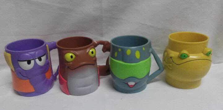 Taniacabg8's tweet photo. Todos tuvimos alguna de estas tazas https://t.co/PO6wxQAHEC
